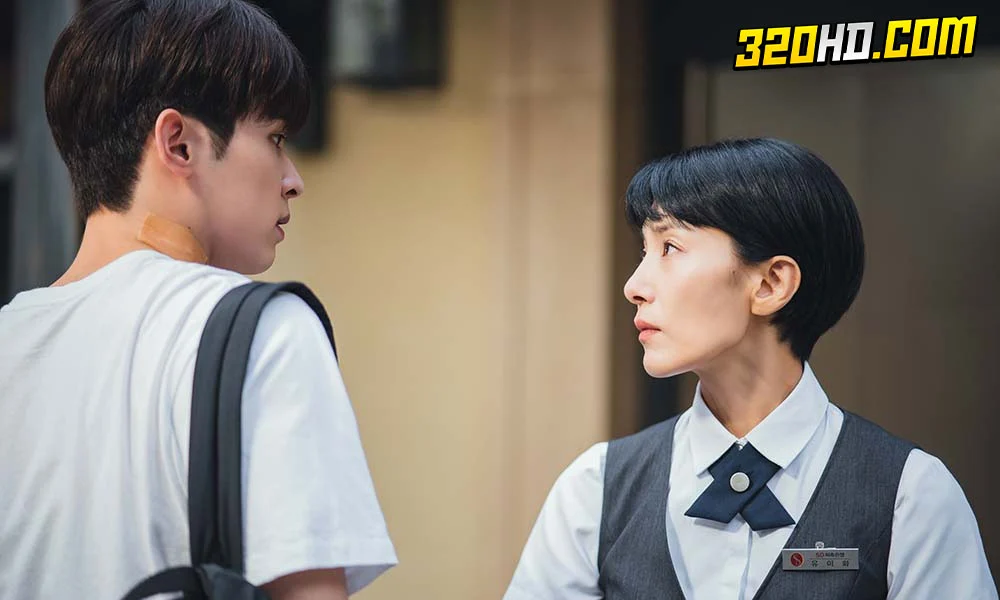 Pale Moon (2023)